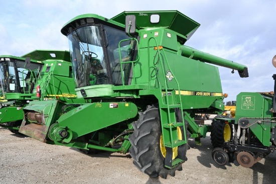 1997 John Deere 9500 2wd combine