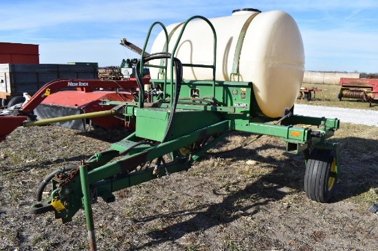 John Deere 250 pull between cart w/ 500 gal. poly tank