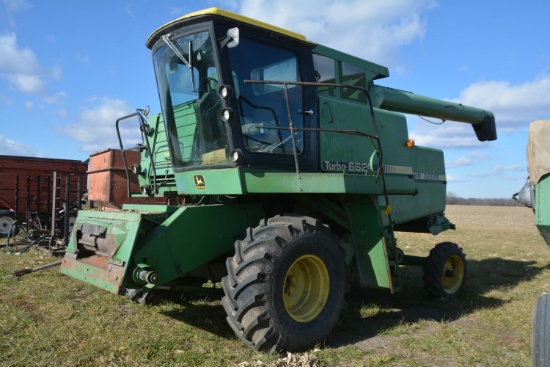 John Deere 6620 Turbo 2wd combine