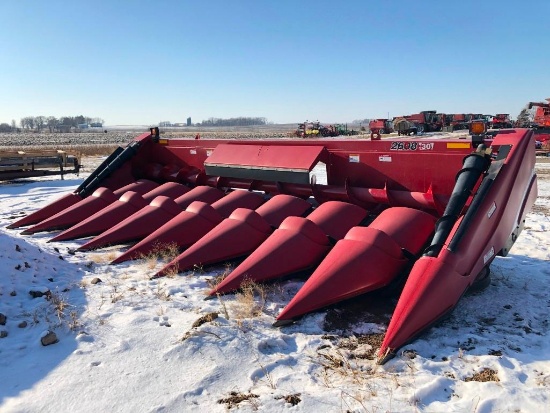 2013 Case-IH 2608 8 row 30" corn head