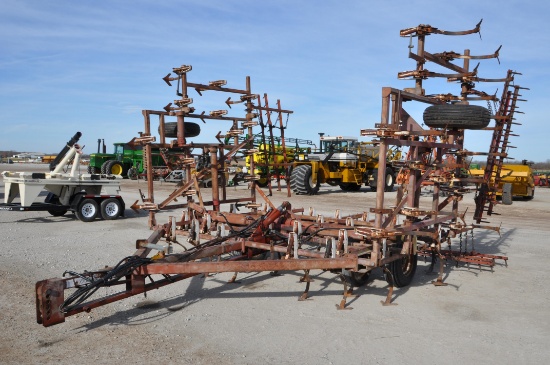 Will-Rich 32' field cultivator