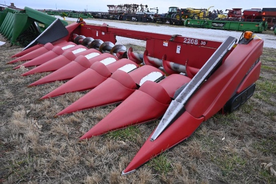 Case-IH 2208 8 row 30" corn head