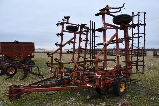 Rhino 800 30' field cultivator