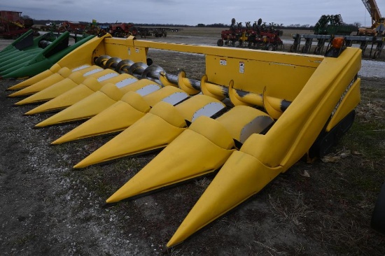 New Holland 98C 8 row 30" corn head