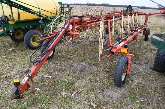 H&S BF-12HC 12 wheel hay rake