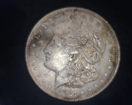 1921 MORGAN SILVER DOLLAR