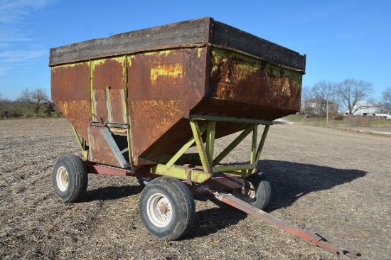 Parker 250 bushel gravity wagon on Kewanee running gear