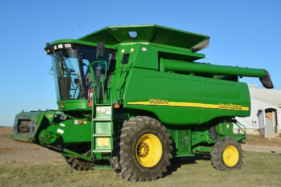 2005 John Deere 9560 STS 2wd combine