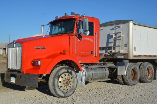 1996 Kenworth T800 Semi