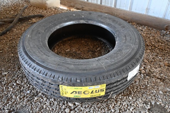 Aeolus 11R24.5 tire