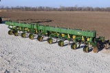John Deere 8 row 30
