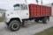 1991 Ford L7000 grain truck
