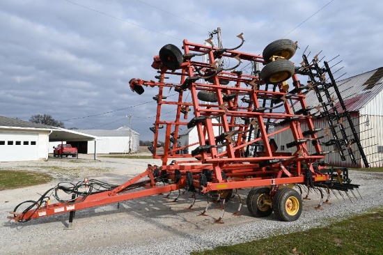 Krause 5630 32' field cultivator