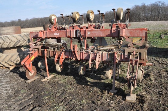 Yetter 4183 8 row 30" cultivator
