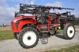 2012 Apache AS720 self-propelled sprayer