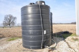 3,000 gal. poly vertical tank