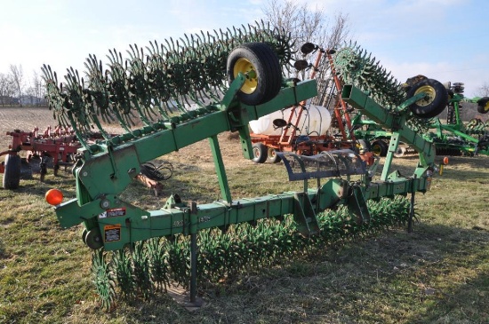 John Deere 400 30' rotary hoe