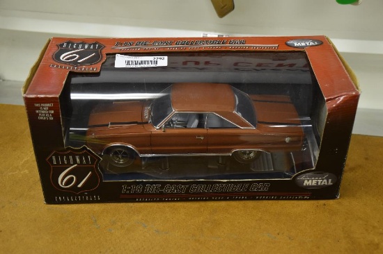 Highway 61 1:18 Die Cast Car