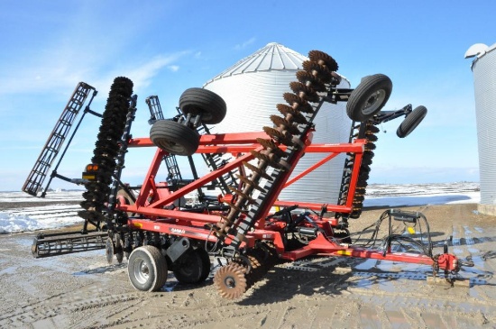 2013 Case-IH 330 Turbo 34' vertical tillage tool
