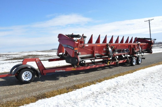 Case-IH 2412 12 row 30" corn head