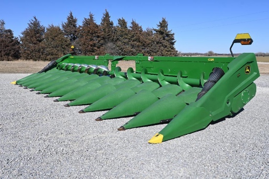 2021 John Deere C12R 12 row 30" corn head