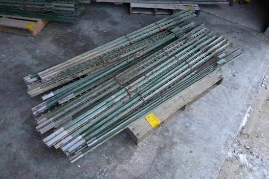 (50) 6.5' metal T-posts