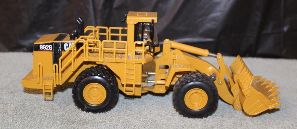 norscot 1/50 Cat R1700G LHD 付い Underground Mining Loader