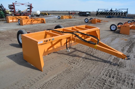 Industrias America 12F 12' pull-type box blade