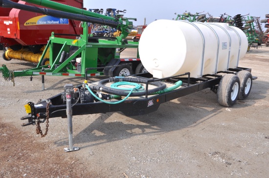 B&B 1,000 gal. tender trailer