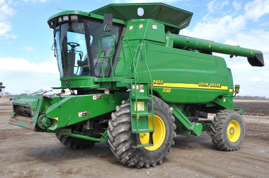 2000 John Deere 9450 4wd combine