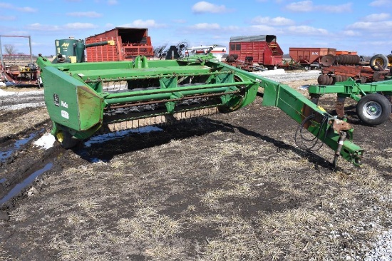 John Deere 820 MoCo