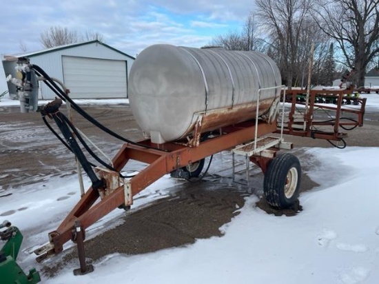500 gal. pull-type sprayer