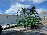 John Deere 980 32.5' field cultivator