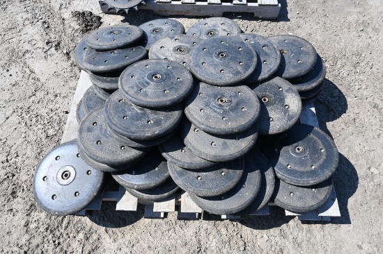 (48) Closing wheels off John Deere 1775 planter