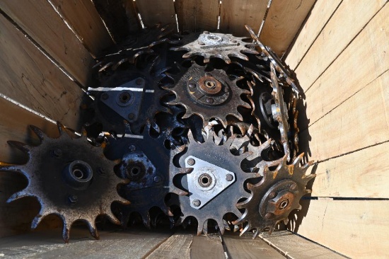 (74) Martin spike tooth closing wheels
