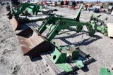John Deere 148 loader