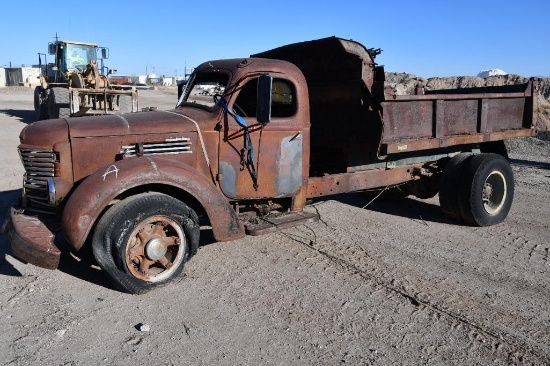 International dump truck