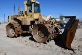 Cat 826 landfill compactor