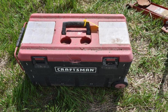 Craftsman rolling toolbox