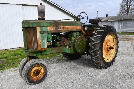 John Deere 720 2wd tractor