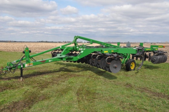 2009 John Deere 512 7-shank disc-ripper