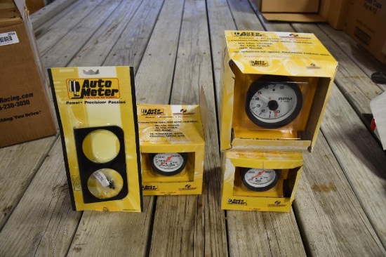 Auto Meter Dash Gauges
