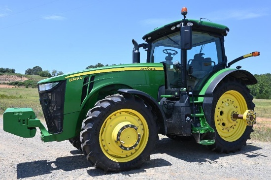 2017 John Deere 8345R MFWD tractor
