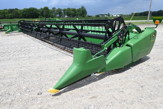 2013 John Deere 640FD 40' flex draper head