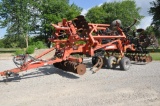 2009 Krause 4850 18' Dominator 11-shank disc-ripper