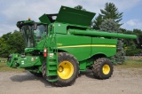 2012 John Deere S680 4wd combine