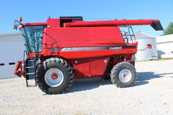 2008 Case IH 2577 4wd combine