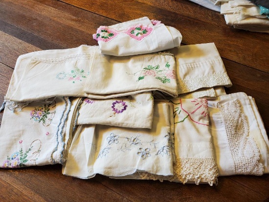 Quantity of dry goods, hand towels, etc.