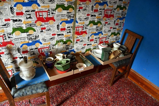 (4) Flats of flower planters, enamel measuring can, older elec. Iron, etc.