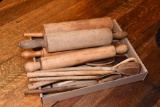 Quantity of wooden rolling pins & wooden spoons